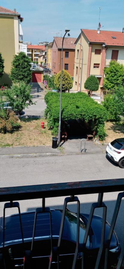 Sara Appartement Fidenza Buitenkant foto